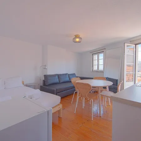 Alfama Historial I River View By Homing Appartement *