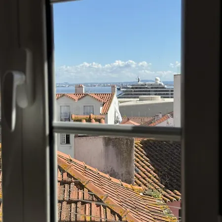 Alfama Historial I River View By Homing