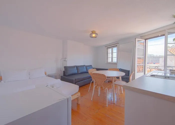 Alfama Historial I River View By Homing Daire *